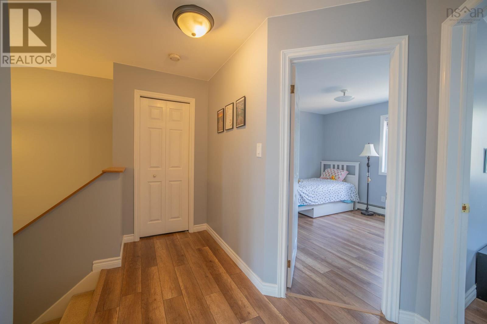 21 Remington Court - 23