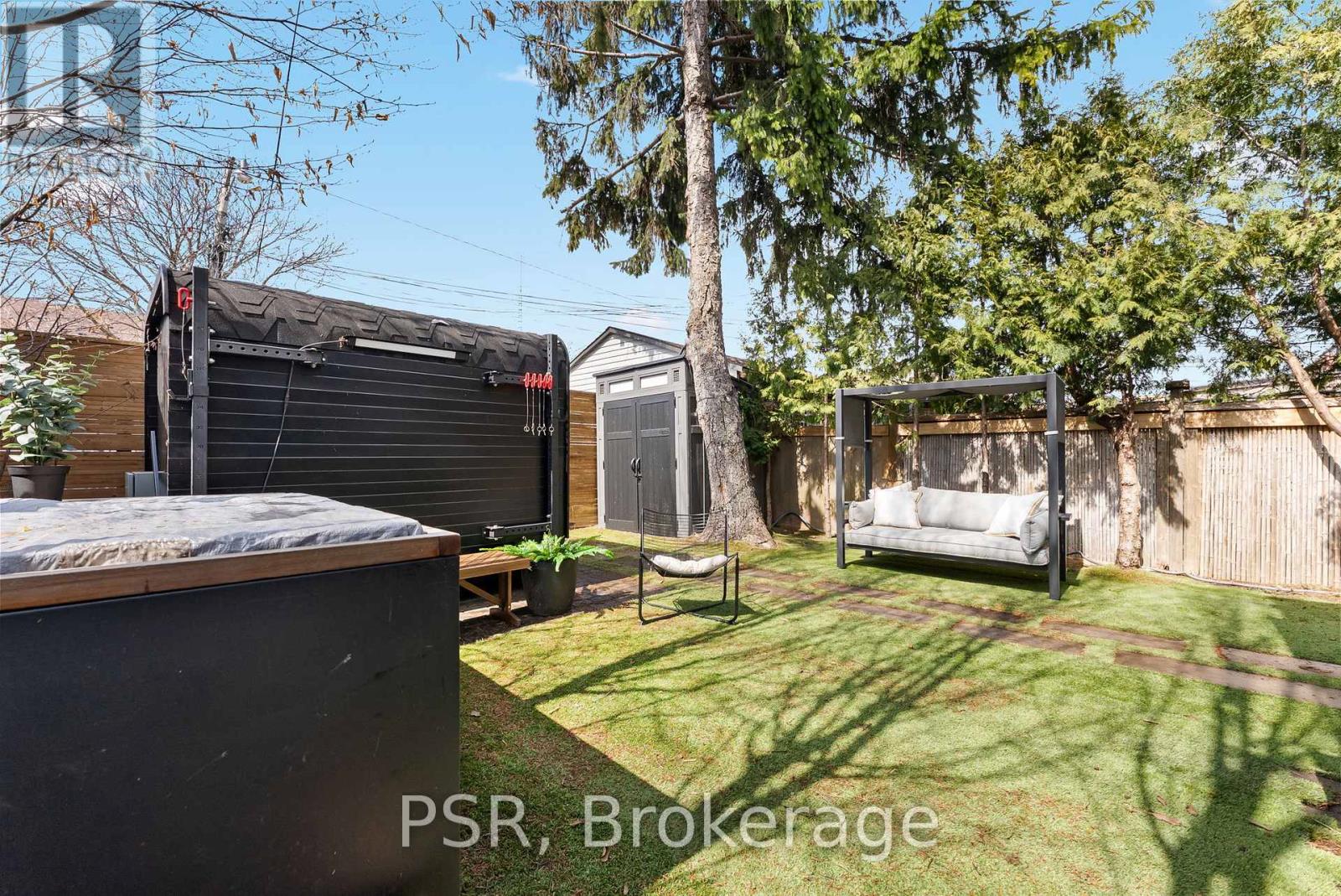 126 DOVERCOURT ROAD - 37