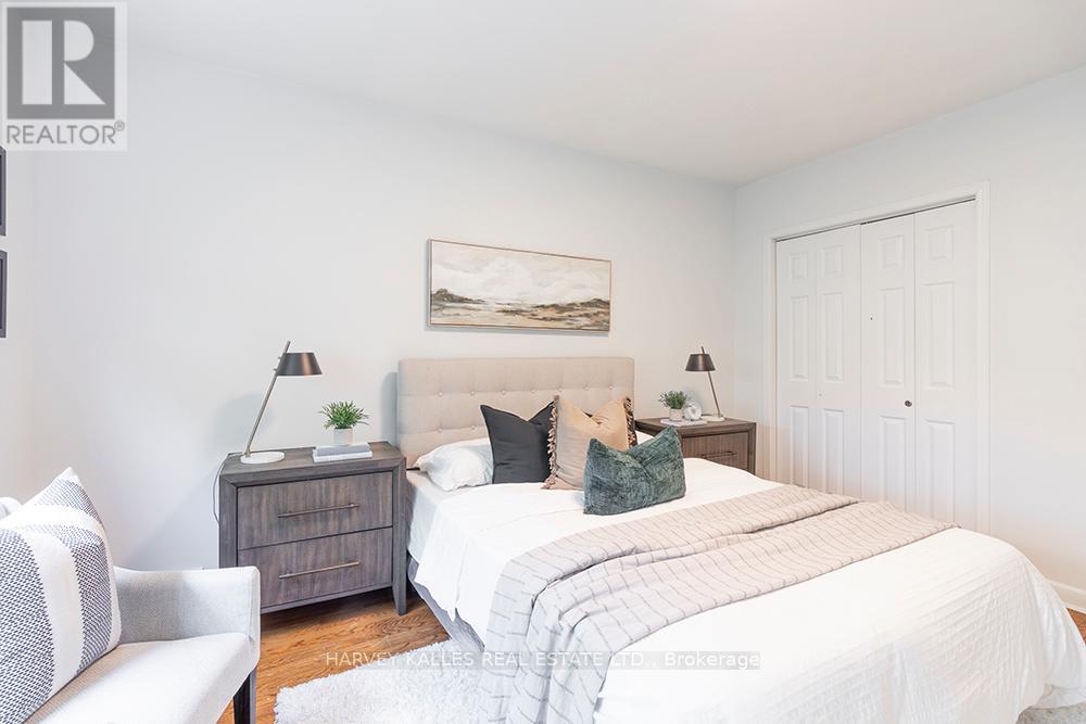 135 COMBE AVENUE - 21