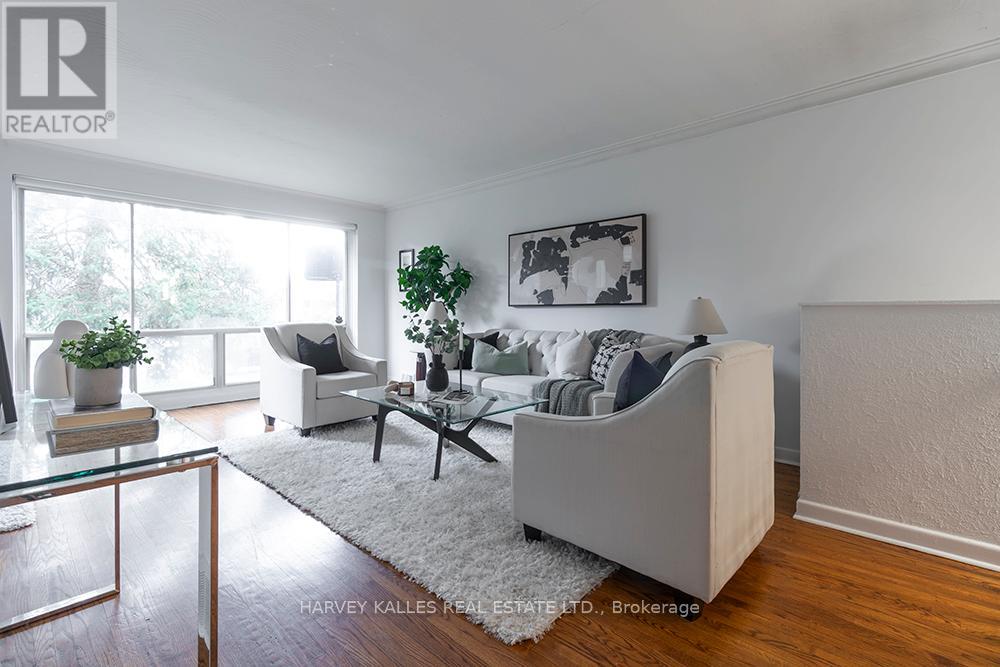 135 COMBE AVENUE - 3
