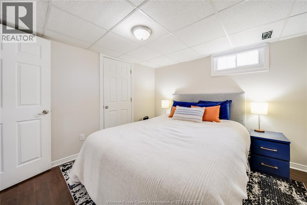 1889 LABADIE, Windsor, Ontario, N8W4J8 — Photo 3