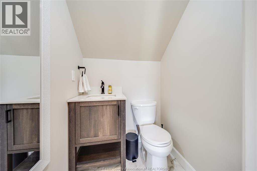 1889 LABADIE, Windsor, Ontario, N8W4J8 — Photo 20