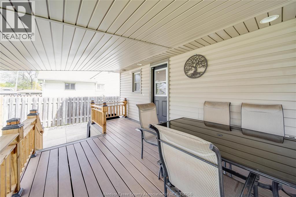 1889 LABADIE, Windsor, Ontario, N8W4J8 — Photo 18