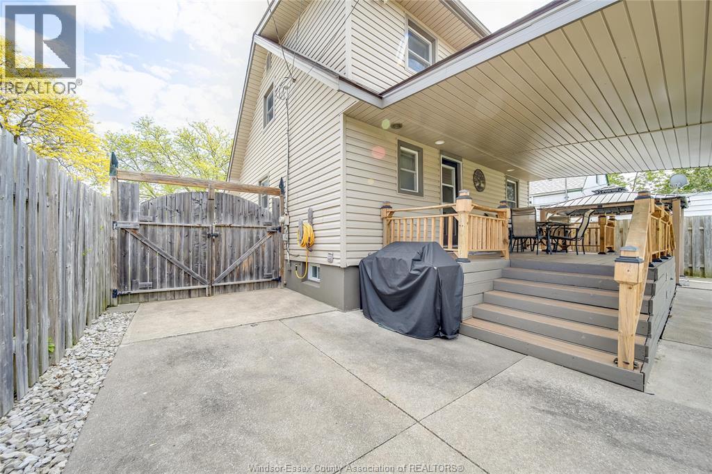 1889 LABADIE, Windsor, Ontario, N8W4J8 — Photo 26