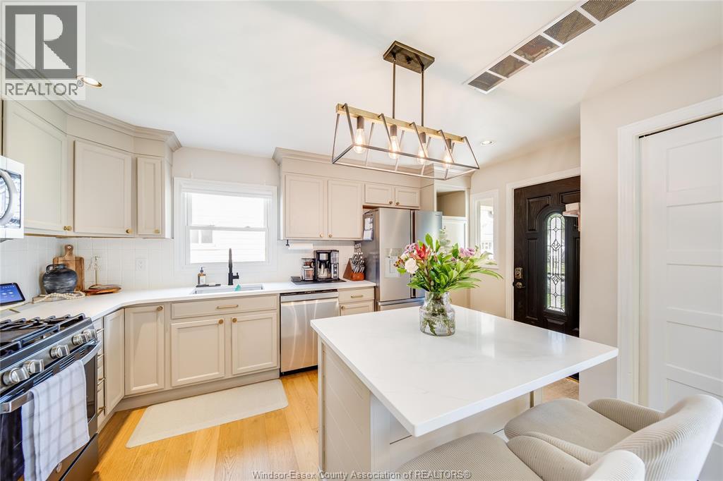 1889 LABADIE, Windsor, Ontario, N8W4J8 — Photo 31