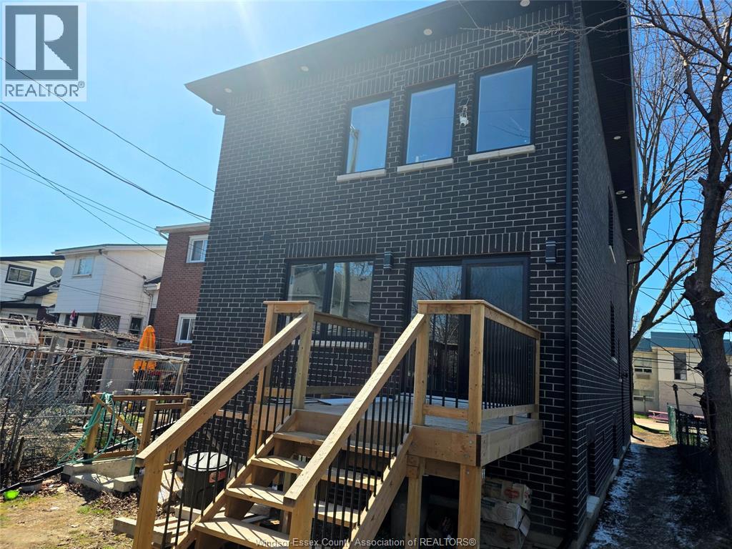 1280 DUFFERIN PLACE, Windsor, Ontario, N8X3K1 — Photo 4
