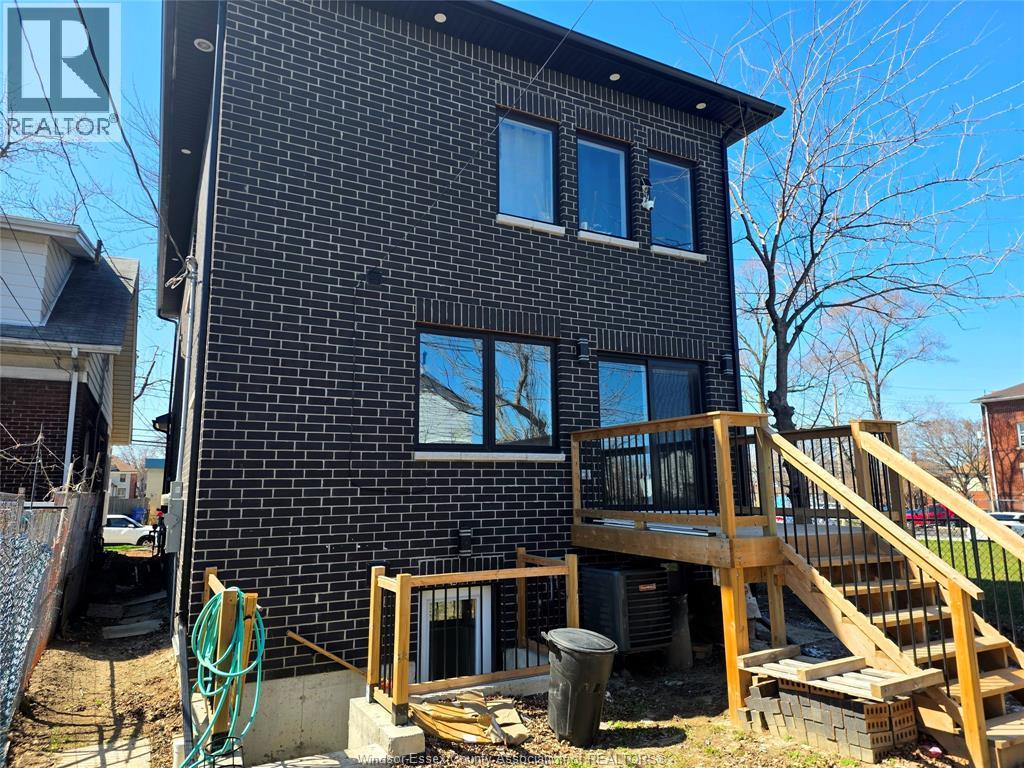 1280 DUFFERIN PLACE, Windsor, Ontario, N8X3K1 — Photo 5