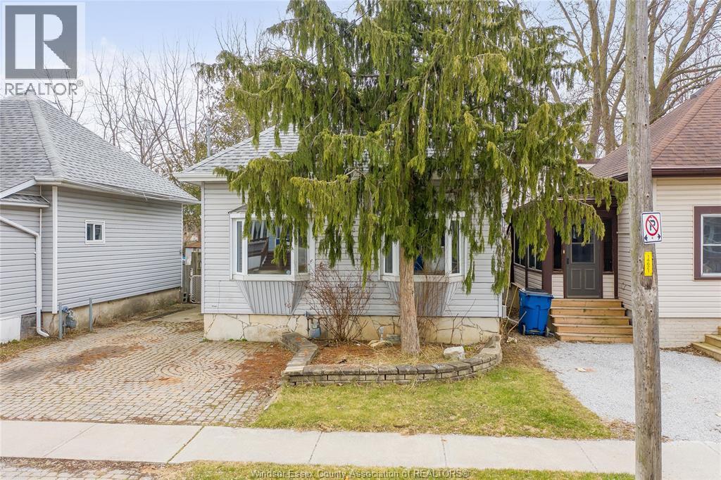194 HARVEY STREET - 2