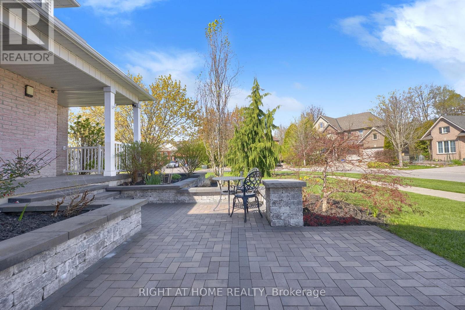 75 AUBURN LANE - 36