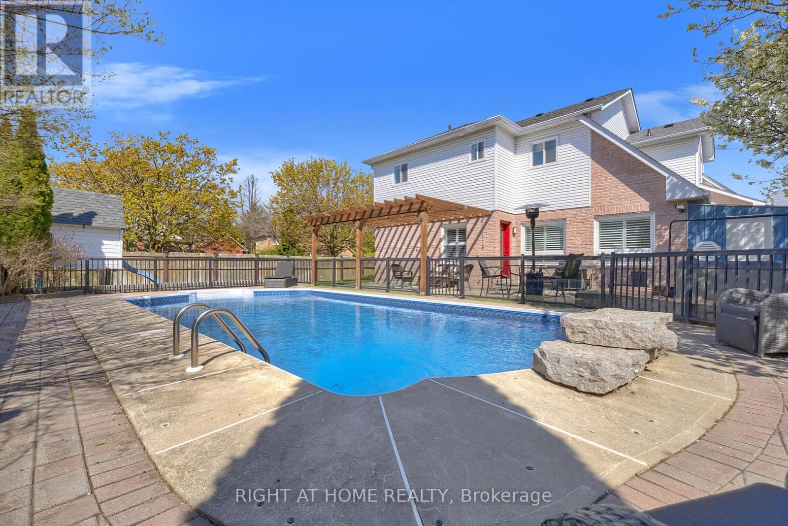 75 AUBURN LANE - 44