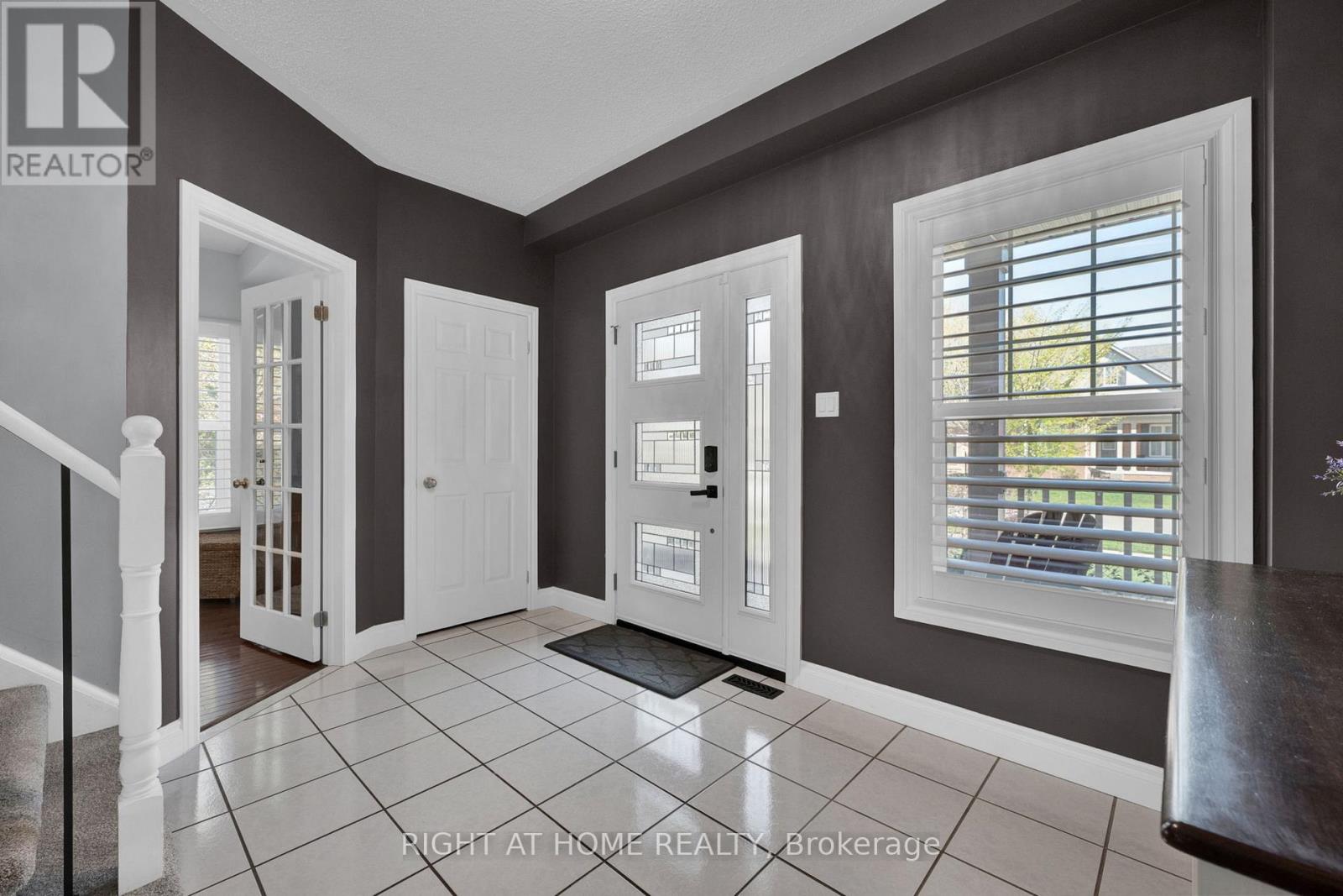 75 AUBURN LANE - 5