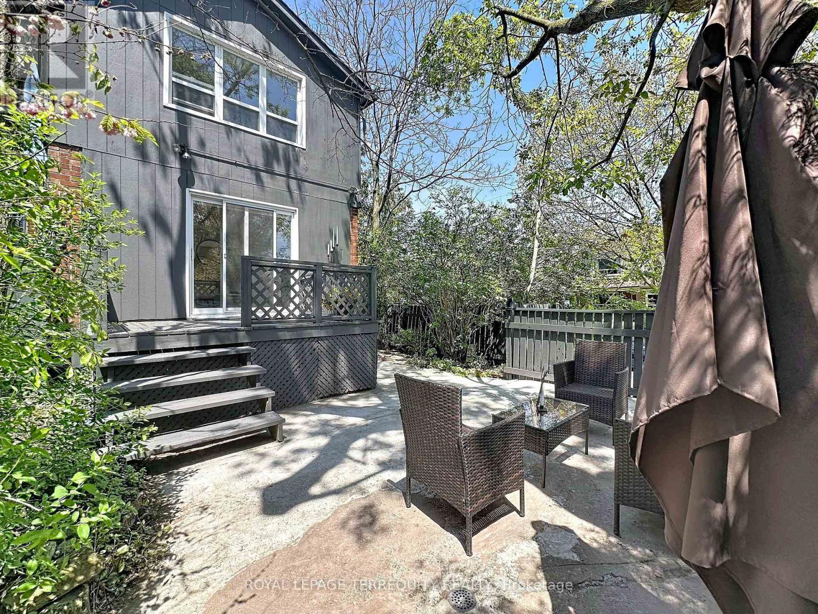57 QUEENSDALE AVENUE - 32