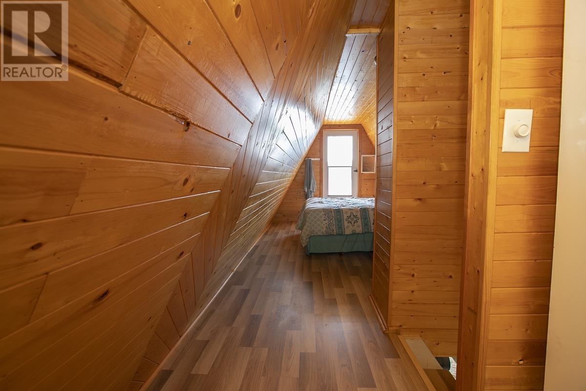 Lot 24 Devil's Lake - 17