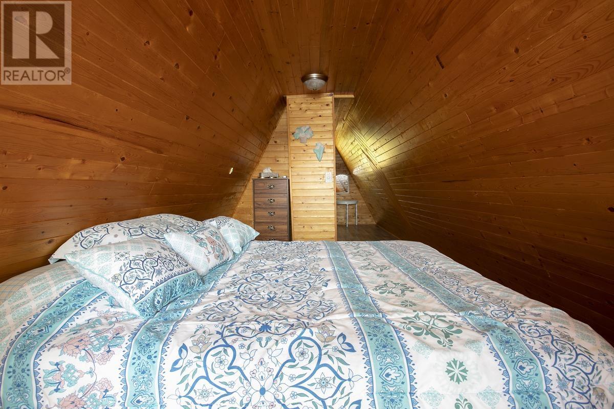 Lot 24 Devil's Lake - 20