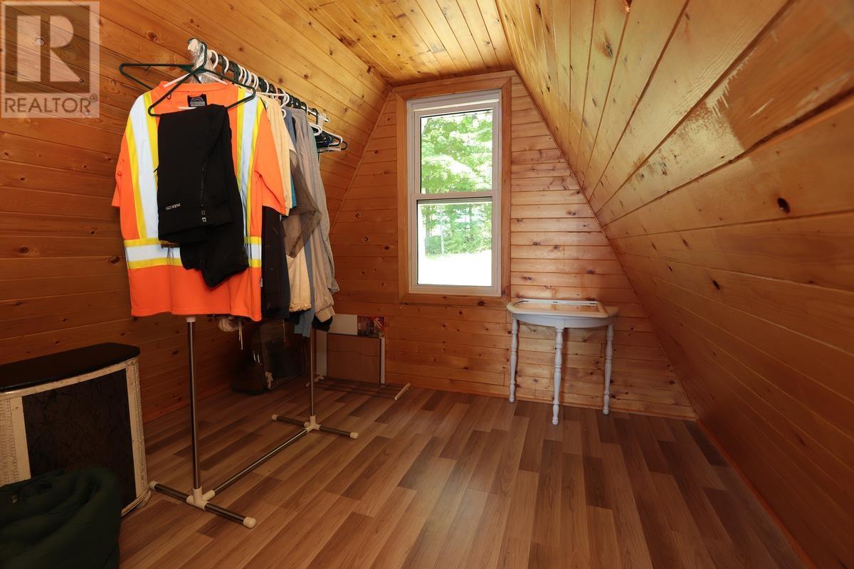 Lot 24 Devil's Lake - 21