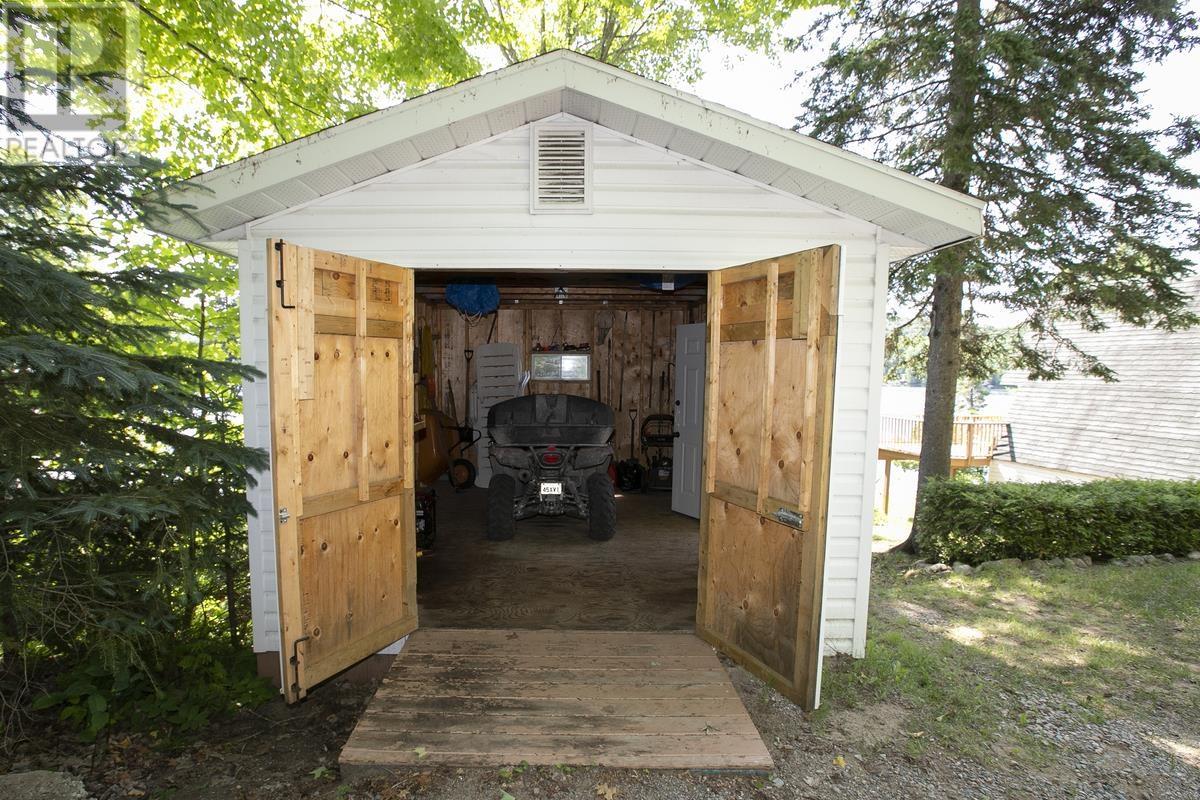 Lot 24 Devil's Lake - 31