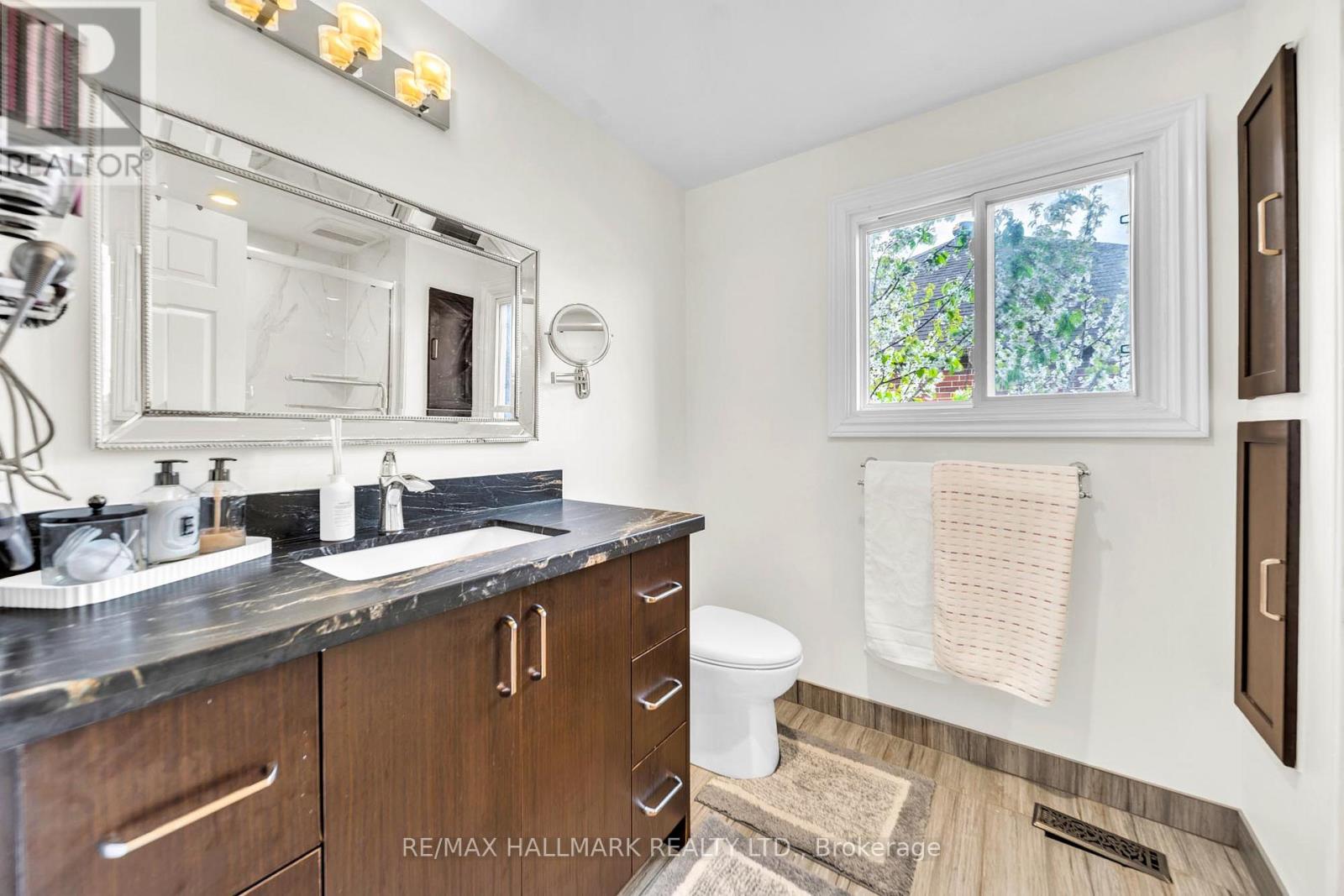 58 ALEXIS ROAD - 26