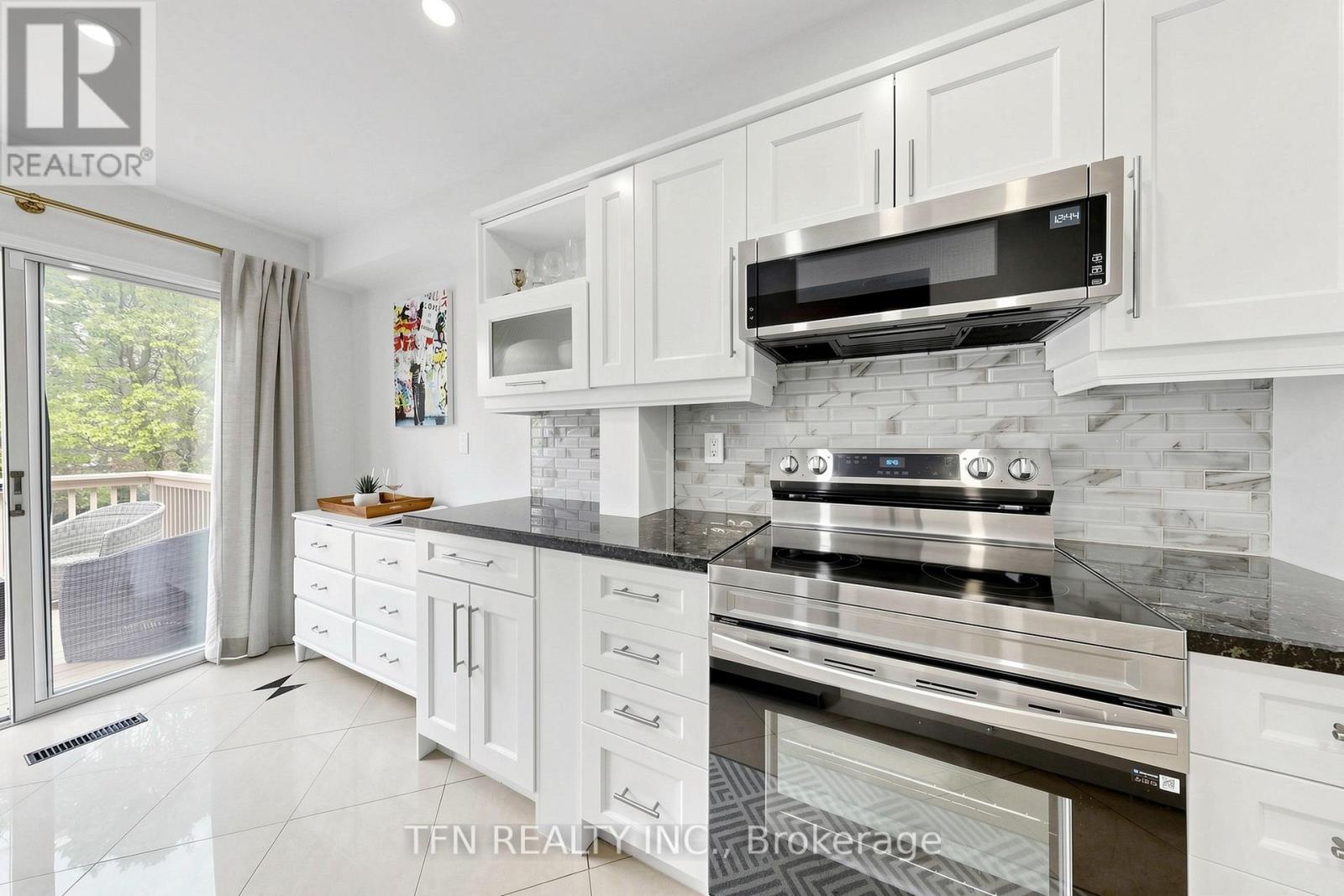 #58 48 BEAUMONT PLACE - 9