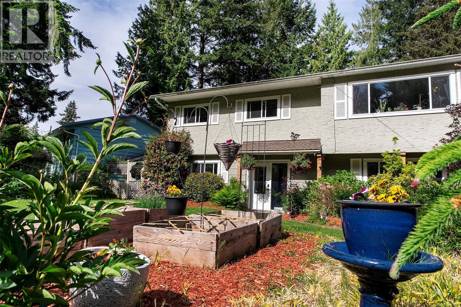 4696 Gail Cres - 2