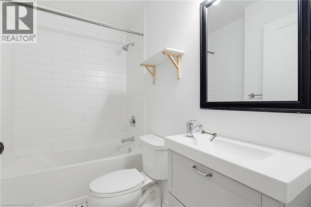 27 BOLD Street Unit# 202, Hamilton, Ontario, L8P1T3 — Photo 12