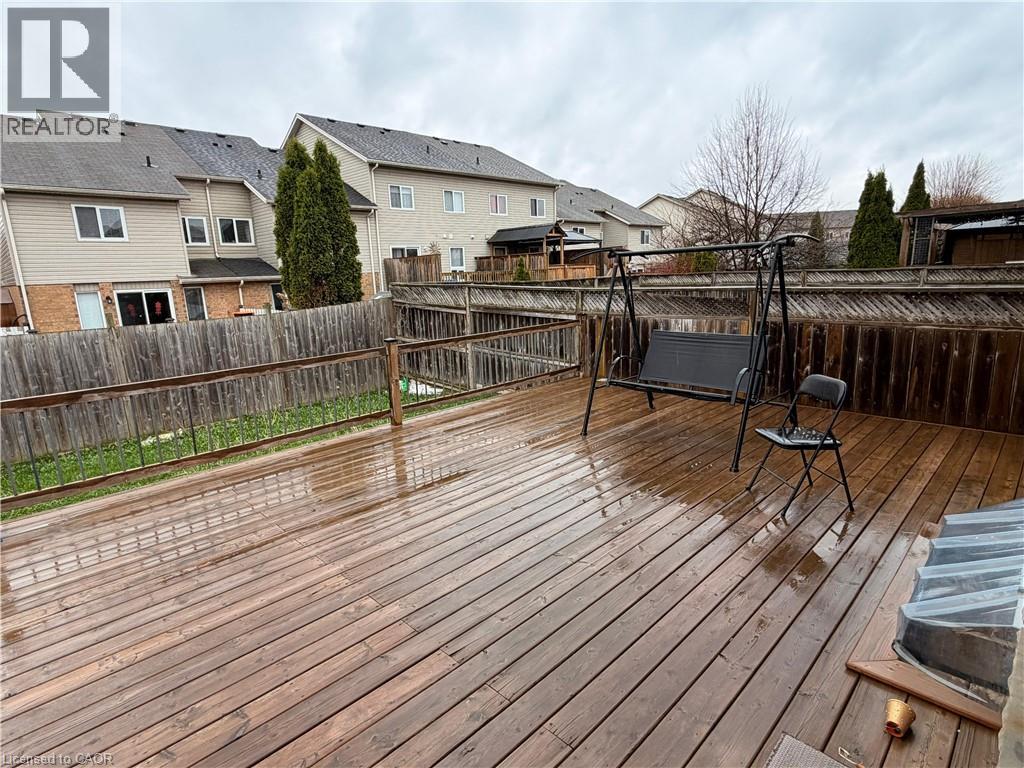 1126 COPPER LEAF Crescent, Kitchener, Ontario, N2E3W4 — Photo 14