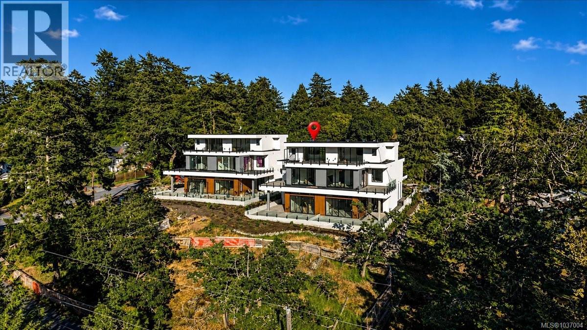 #3 2737 Tudor Ave - 6