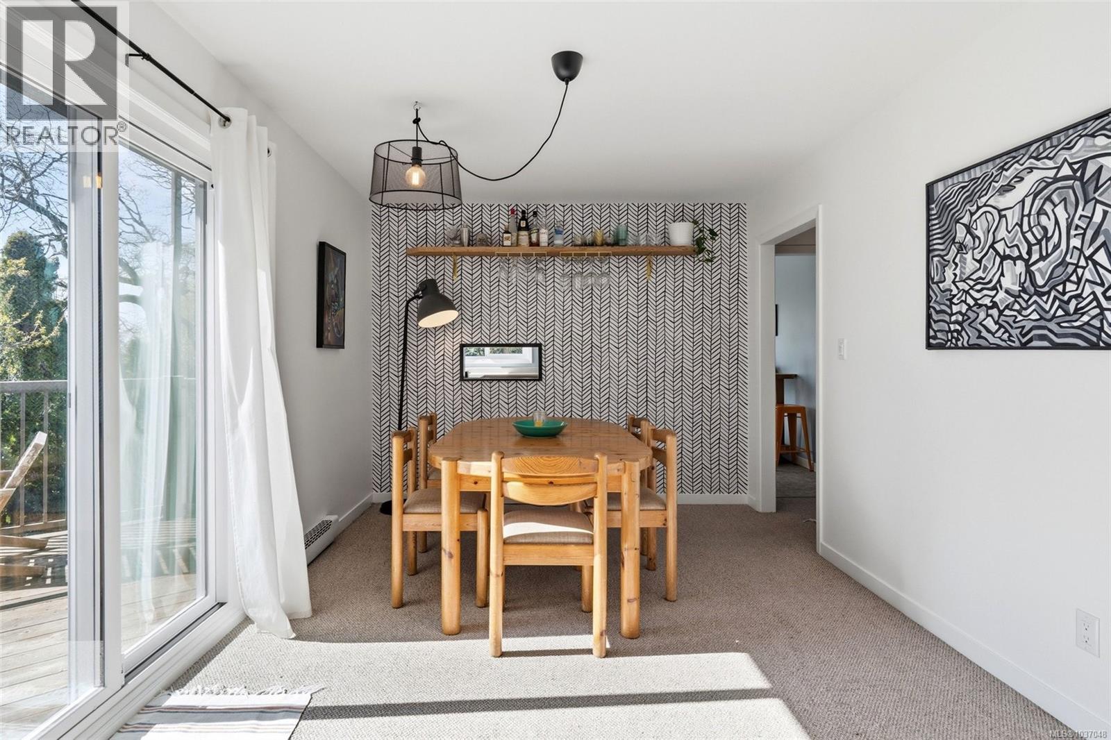 877 Kindersley Rd - 5