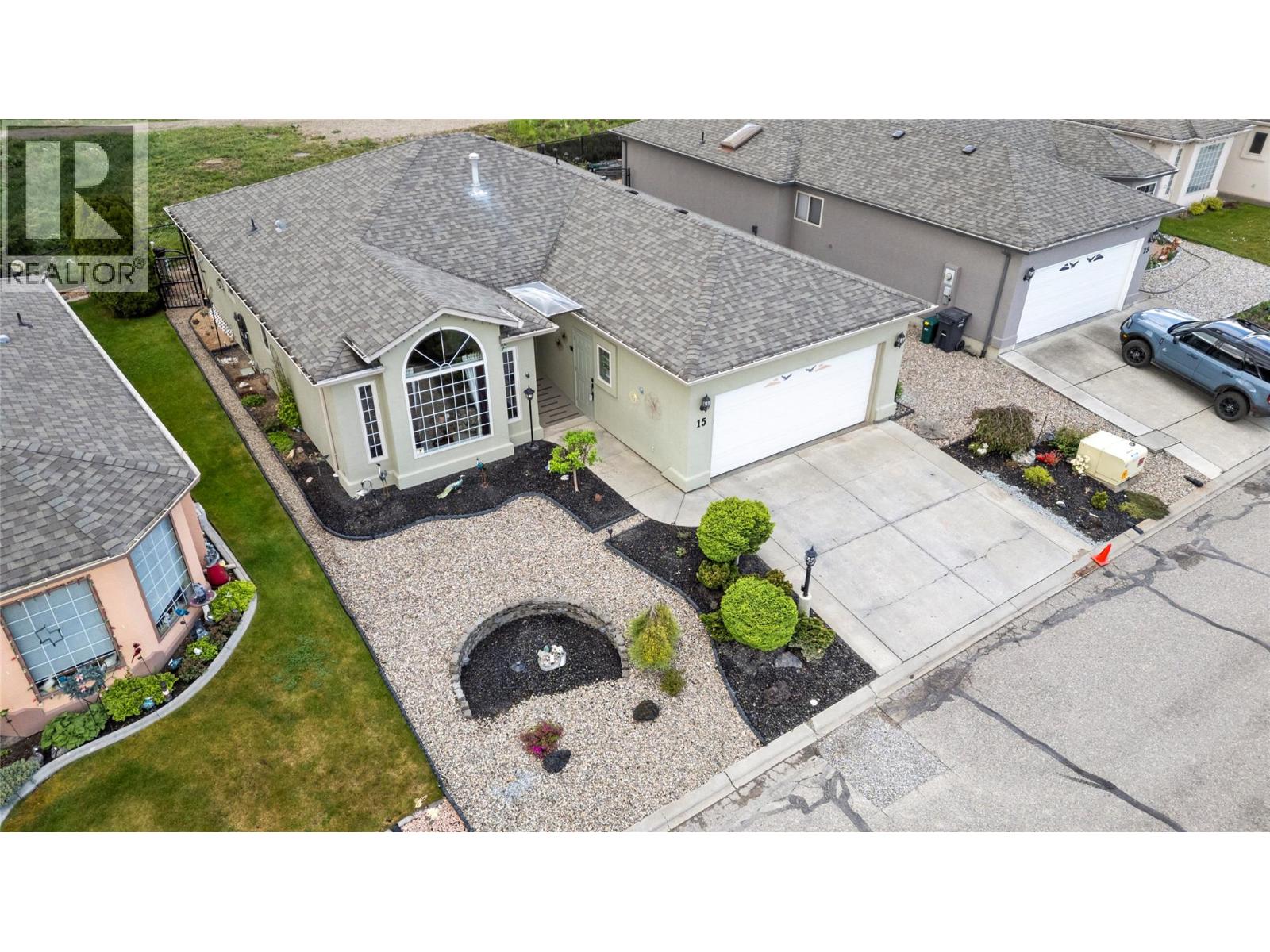#15 2595 Catherine Place - 2