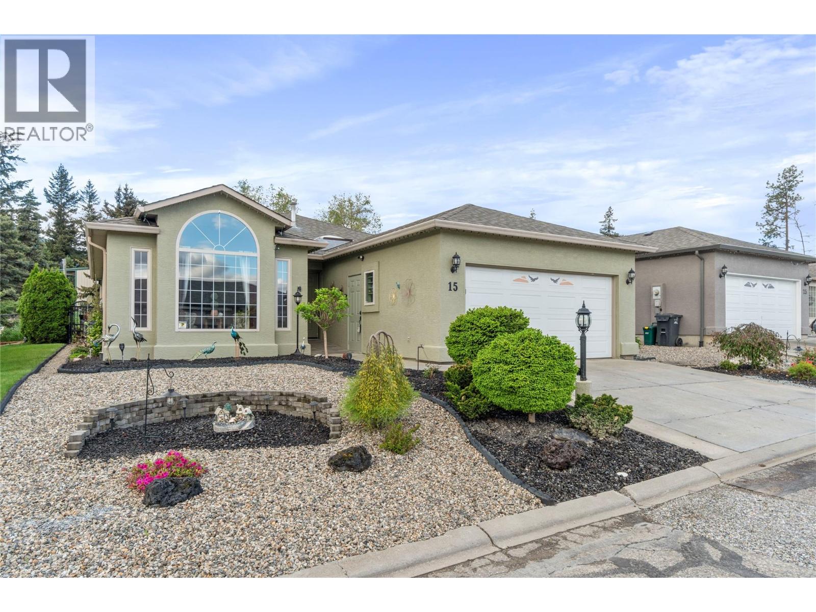 #15 2595 Catherine Place - 12