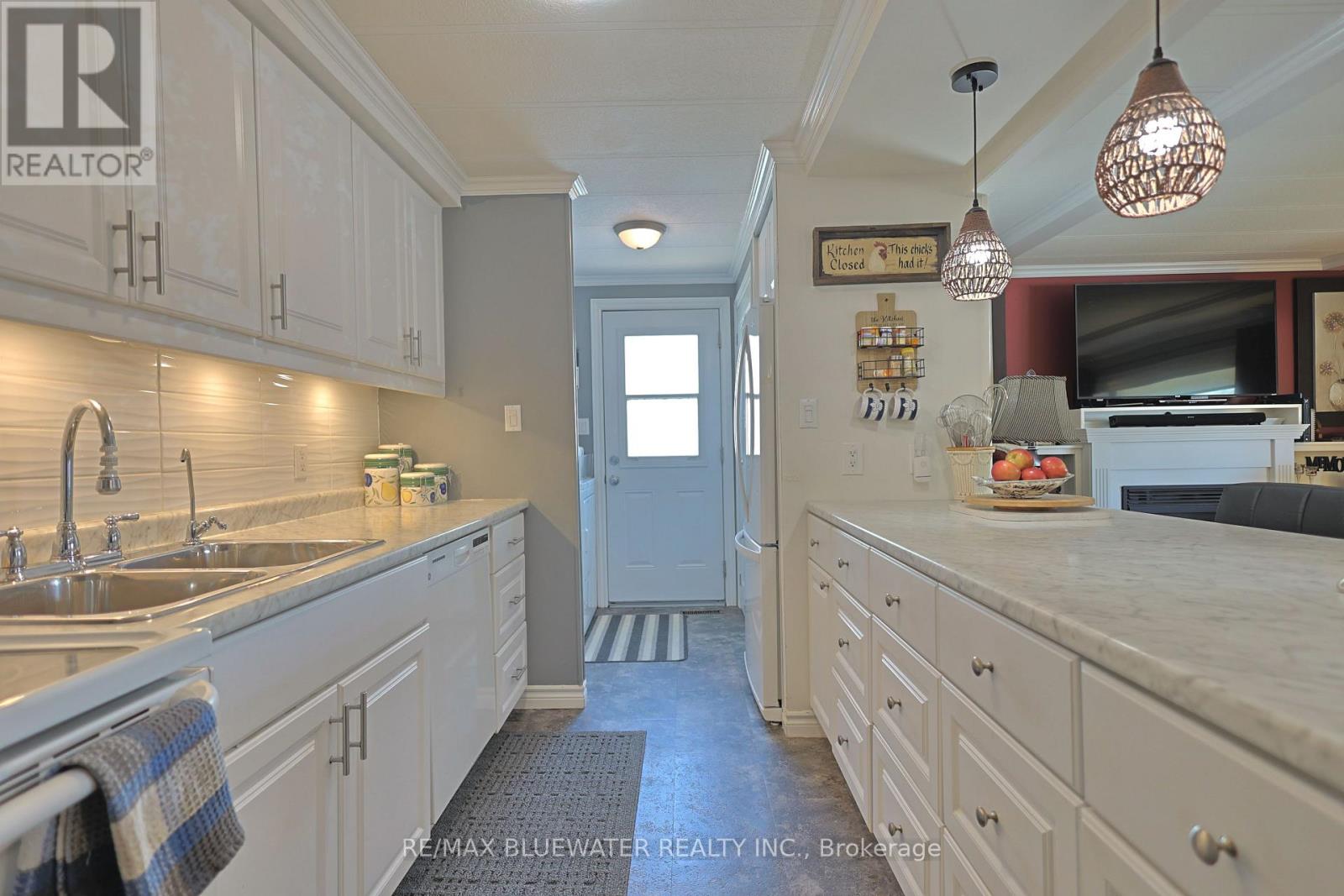 227 PEBBLE BEACH PARKWAY - 15