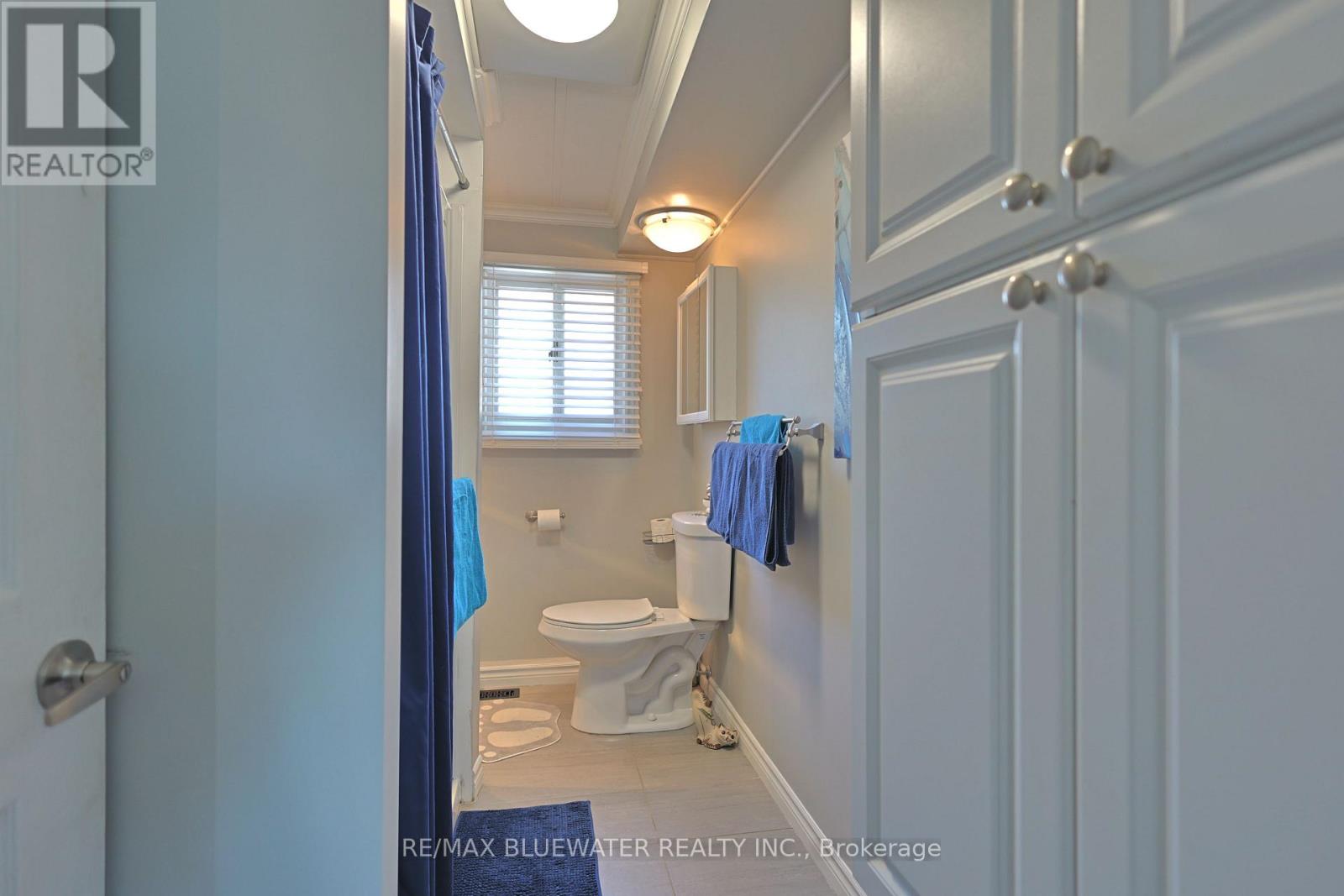 227 PEBBLE BEACH PARKWAY - 30