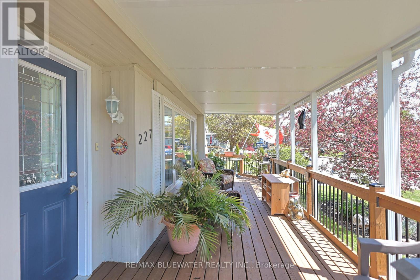 227 PEBBLE BEACH PARKWAY - 37