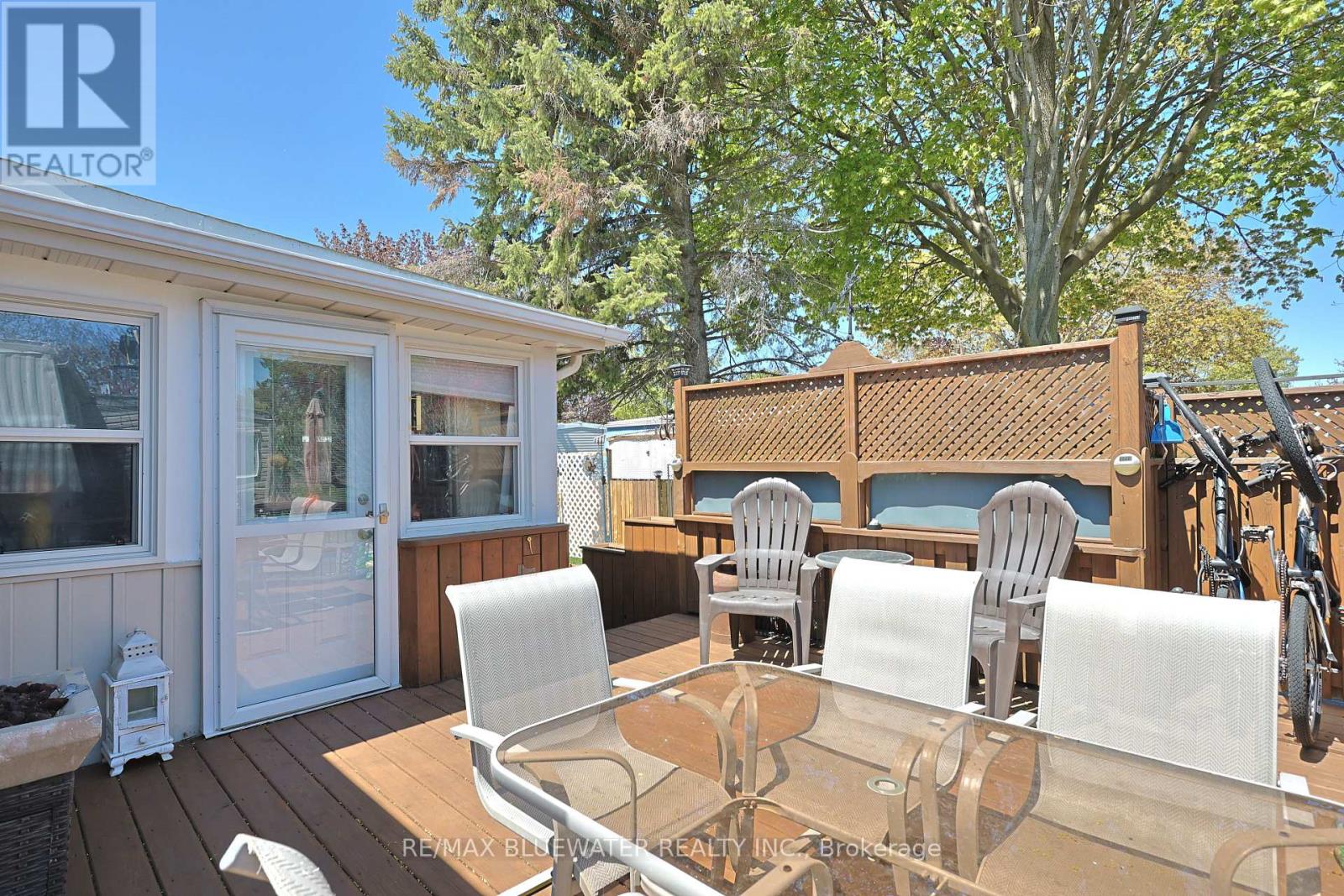 227 PEBBLE BEACH PARKWAY - 40