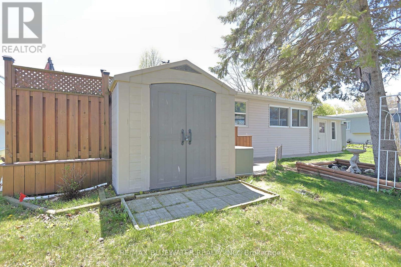 227 PEBBLE BEACH PARKWAY - 41
