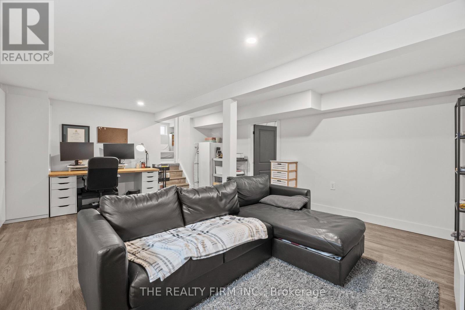 108 BRUNSWICK AVENUE - 39