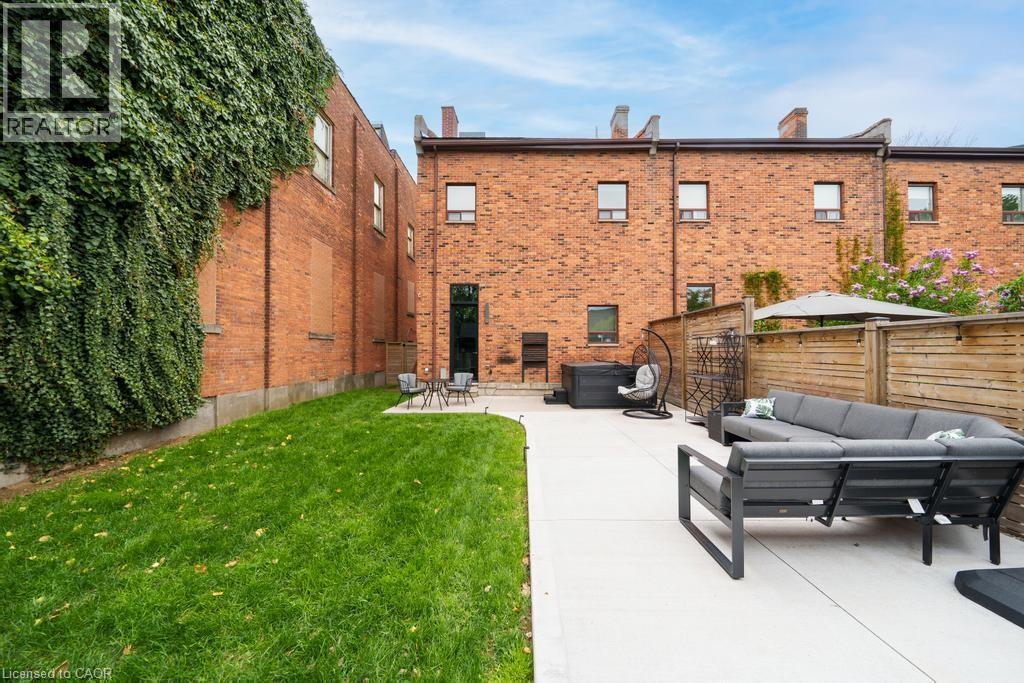 114 CATHARINE Street N, Hamilton, Ontario, L8R1J4 — Photo 49