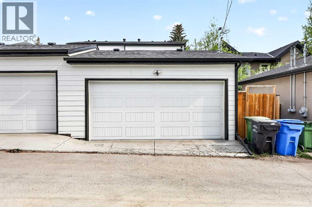 2129 27 Avenue SW — photo 47