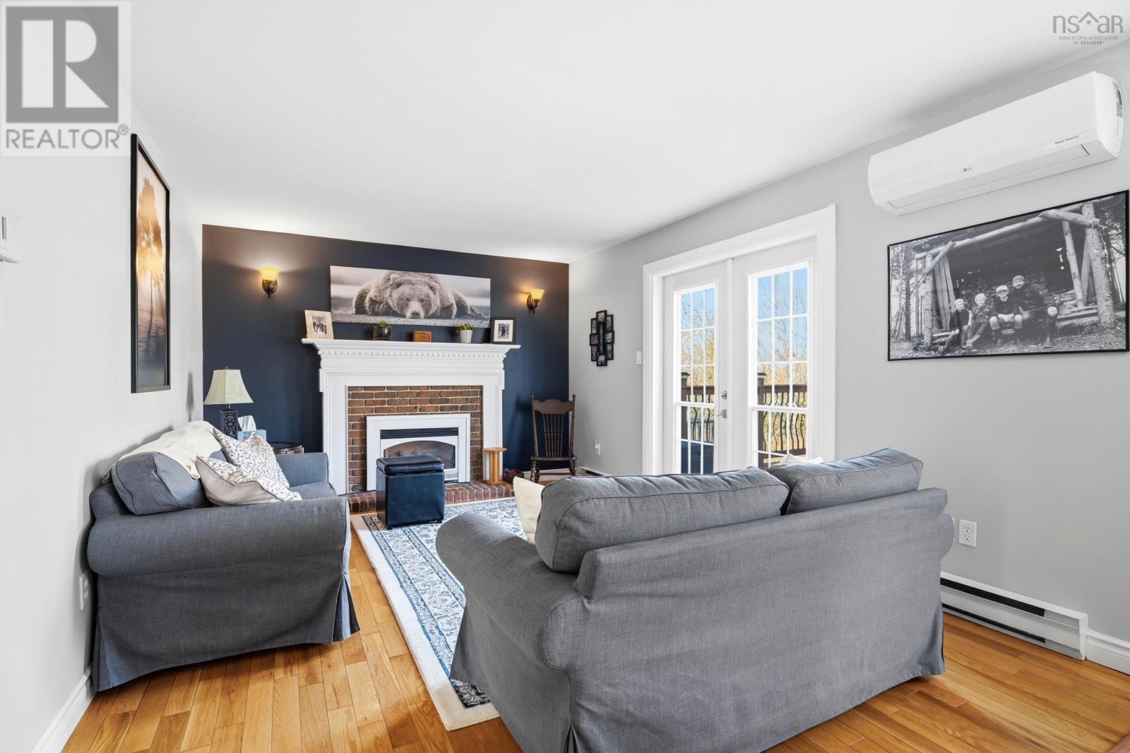 Property 17 of 52 of 142 Ridgevale Drive