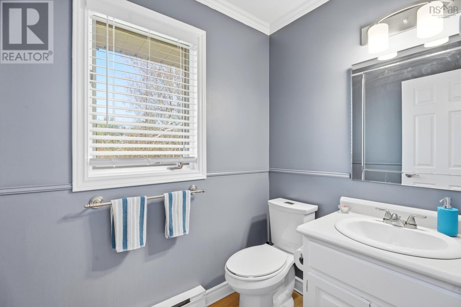 Property 23 of 52 of 142 Ridgevale Drive