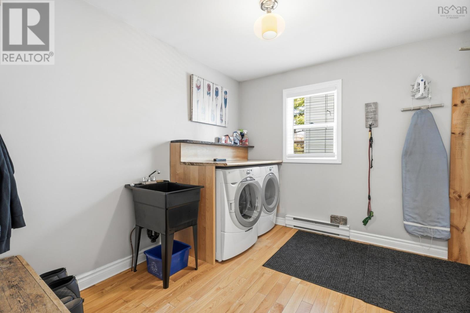 Property 24 of 52 of 142 Ridgevale Drive