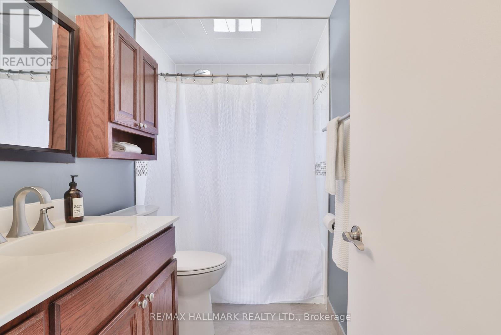 192 MARTINDALE CRESCENT - 17