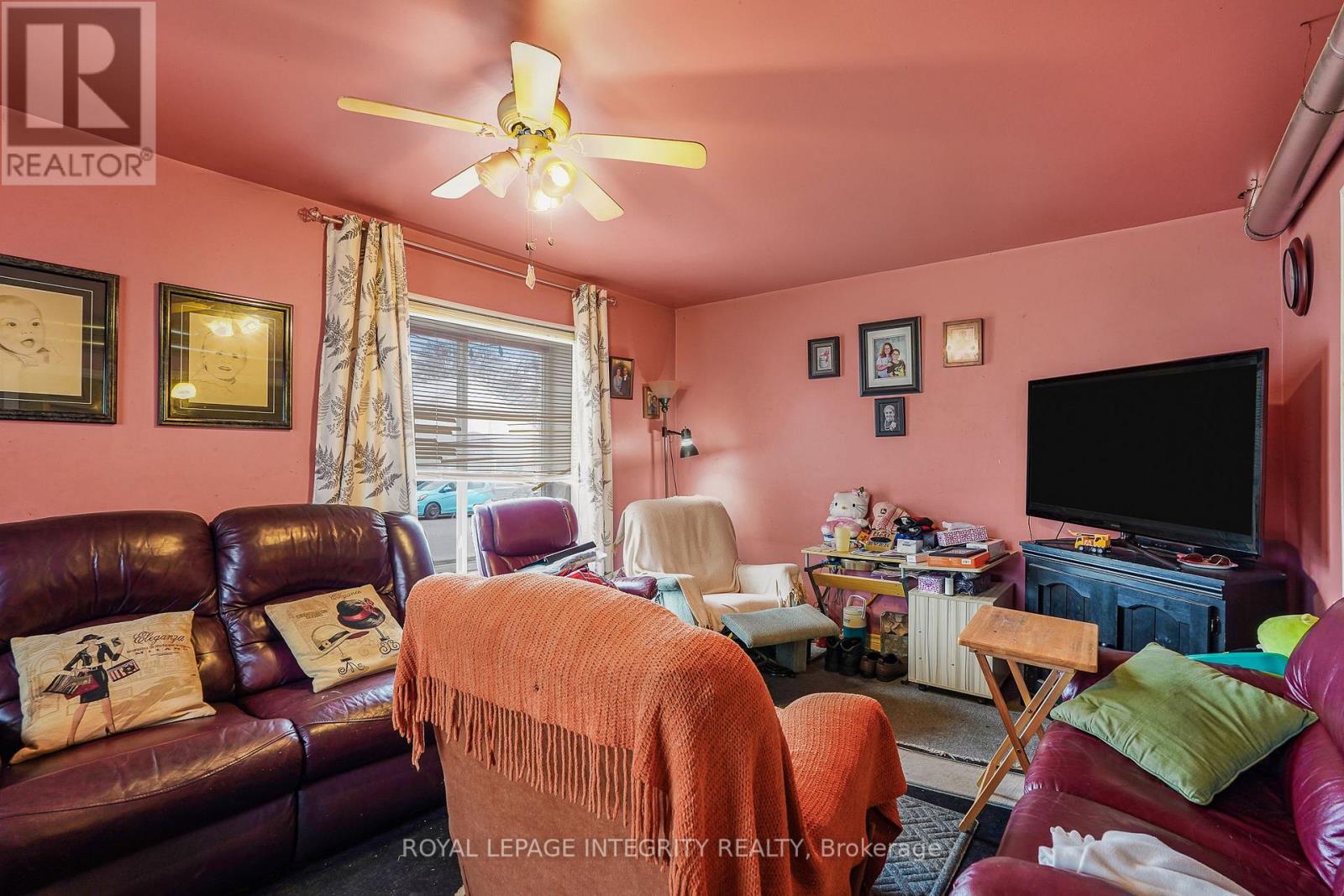 259 BISHOP STREET N - 3