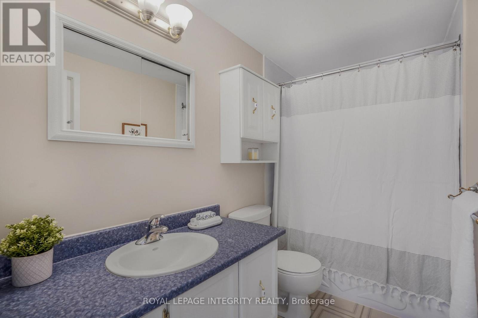74 VALEWOOD CRESCENT - 19