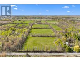 7521 Jock Trail, Ottawa, ON K0A2Z0 Photo 6