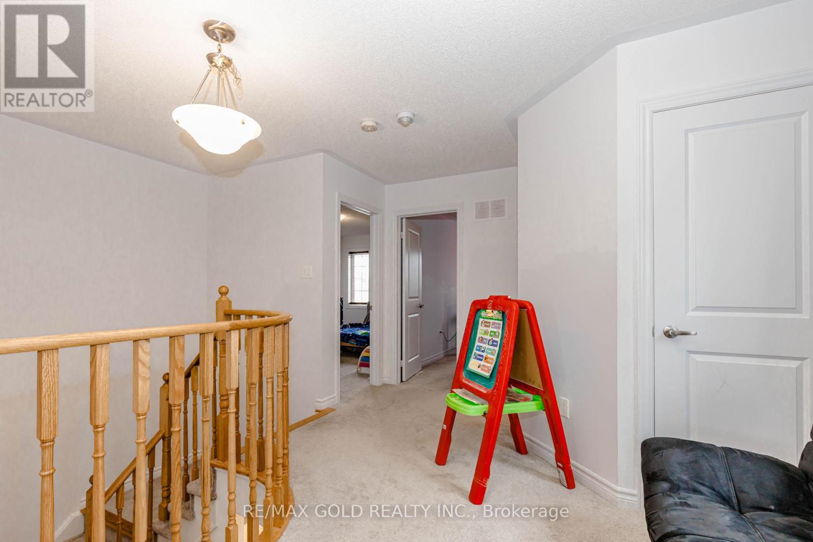 112 SEELEY AVENUE - 14