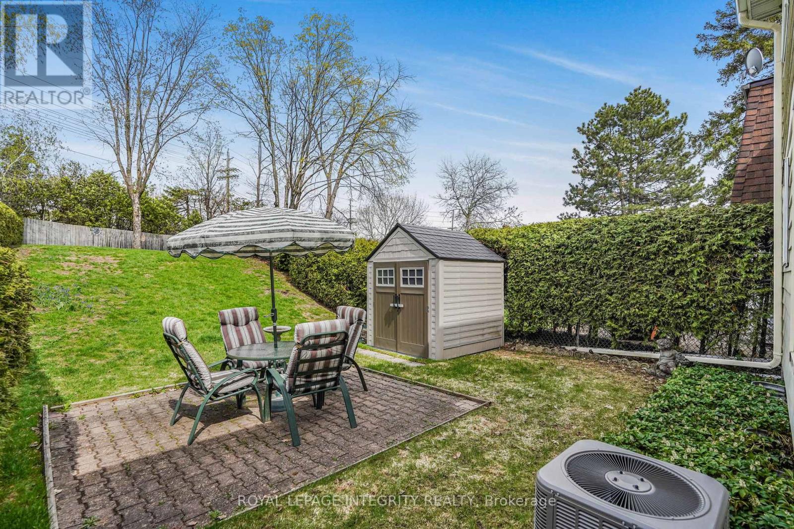 74 VALEWOOD CRESCENT - 22