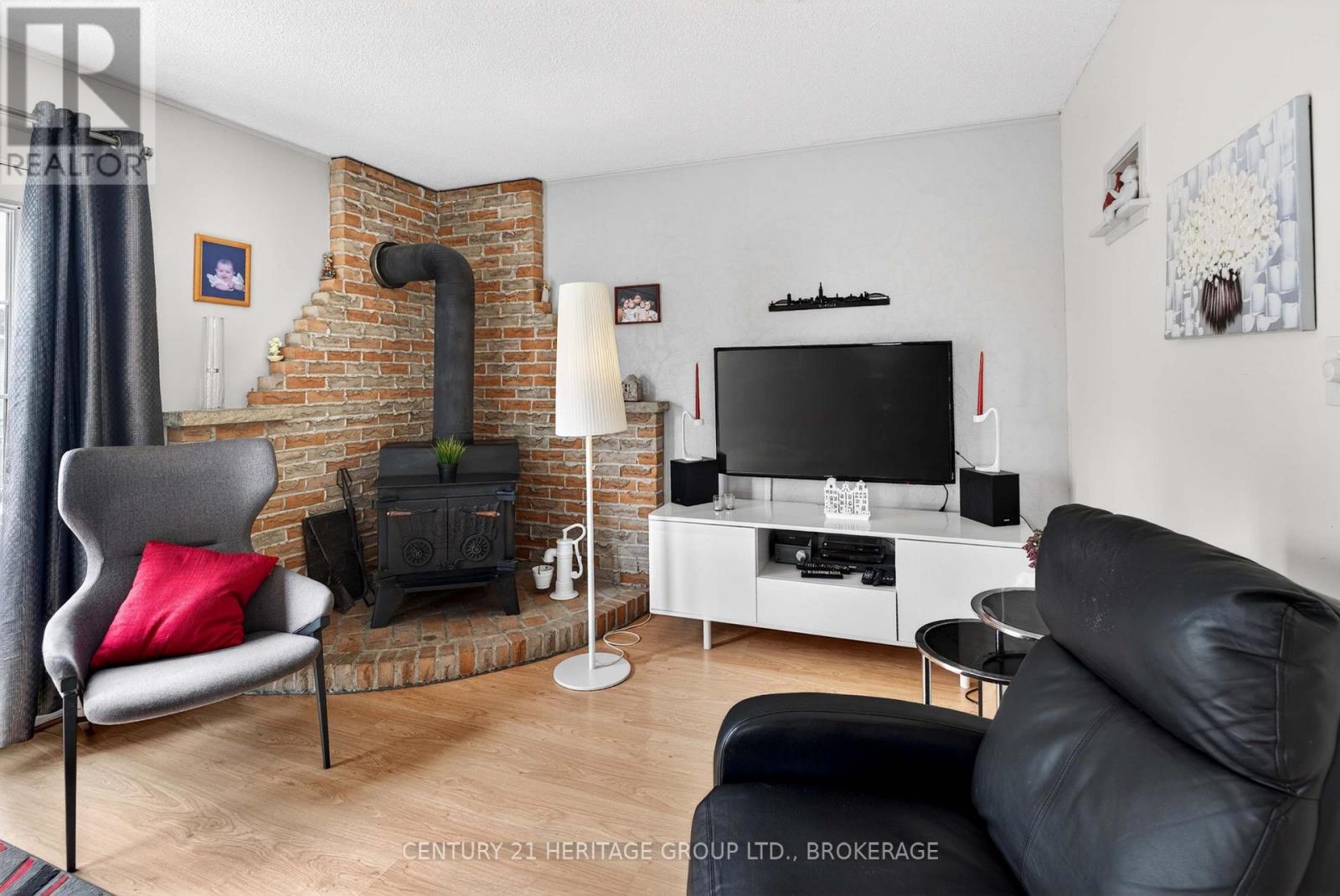75 MORTENSEN DRIVE - 28