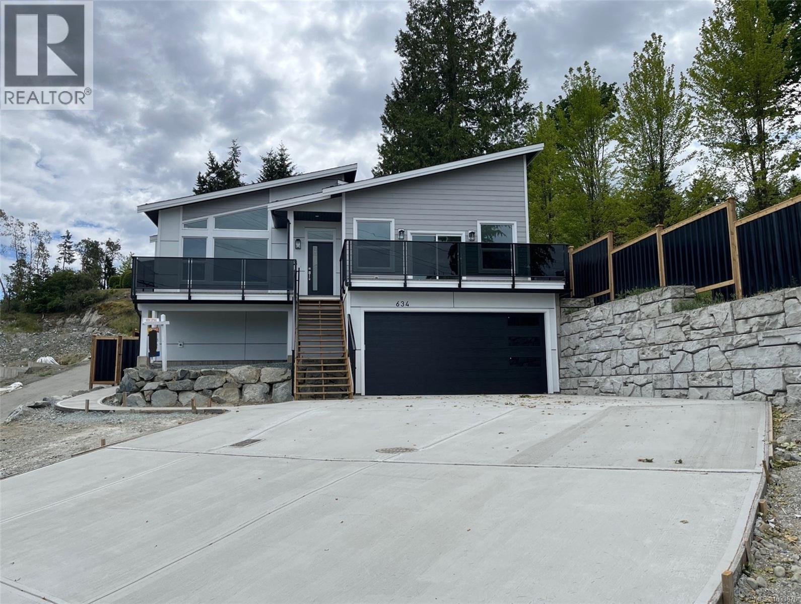 634 Farrell Rd - 4