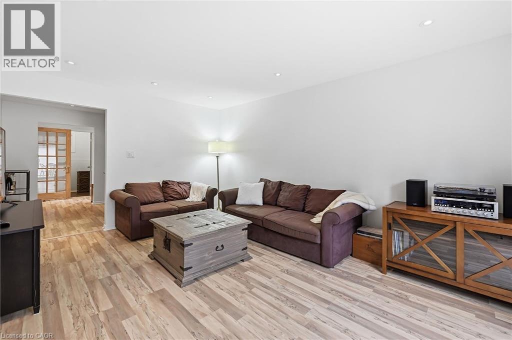 712 AUBURN Crescent - 14