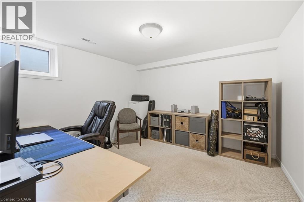 712 AUBURN Crescent - 37